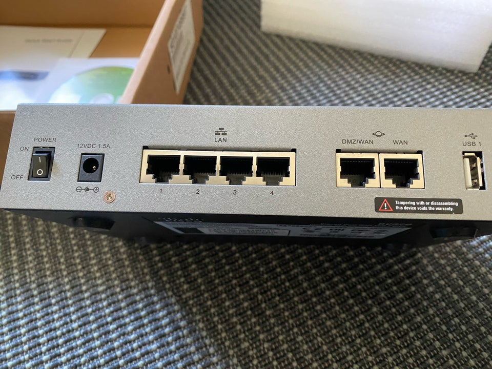 Router, Cisco RV320, Perfekt