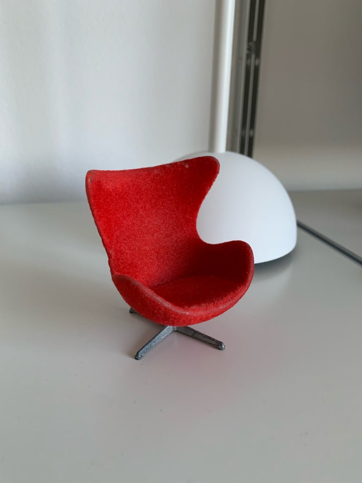 Miniature Ægget, Arne Jacobsen