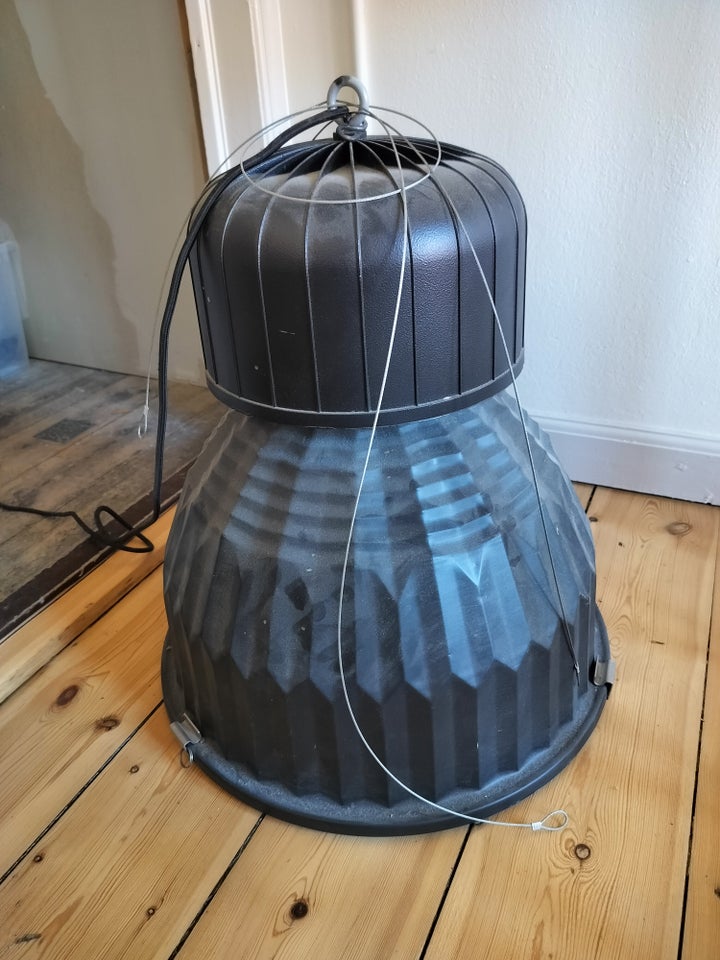 Anden loftslampe