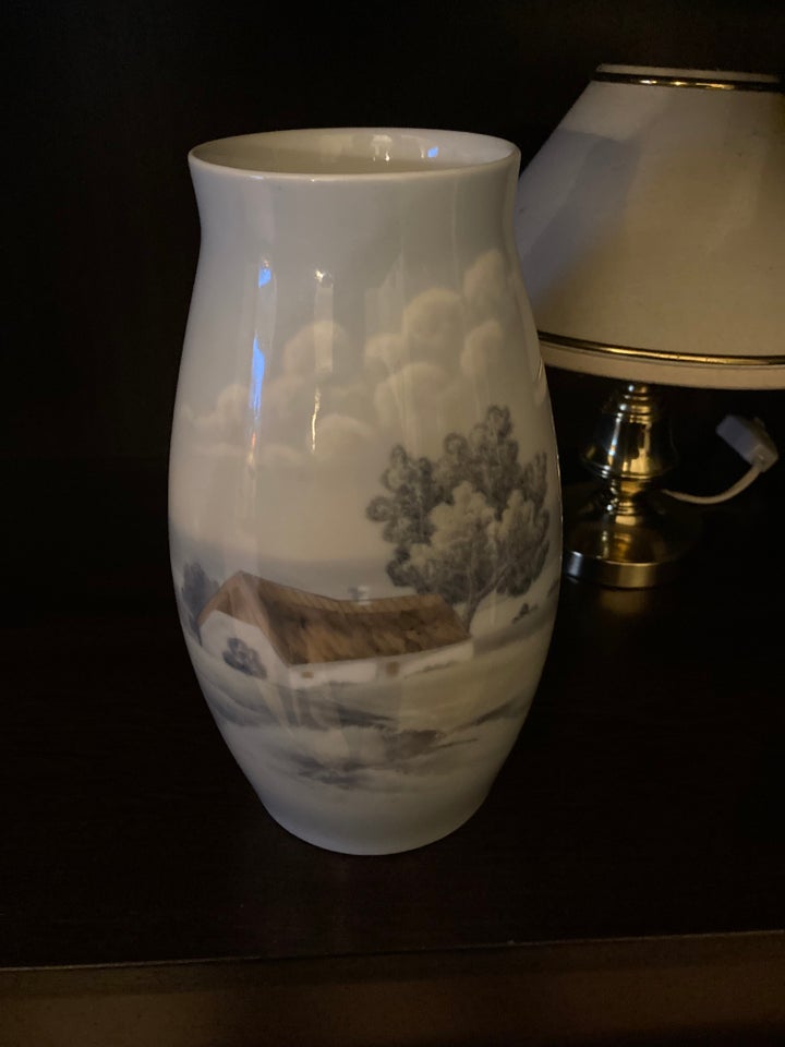 Vase, Vase, Bring og Grøndahl