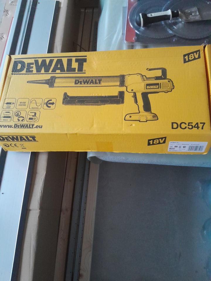 Fugepistol, Dewalt