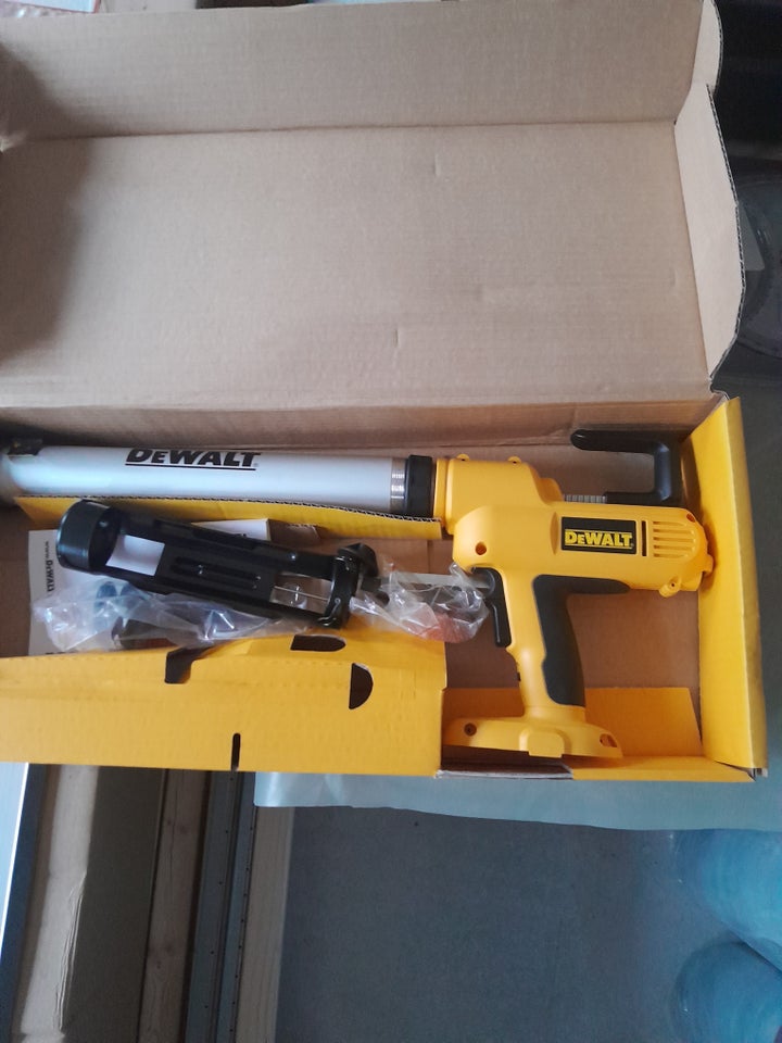 Fugepistol, Dewalt