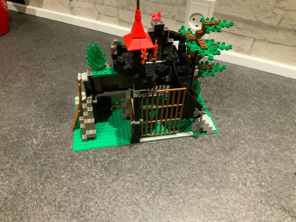 Lego Castle, 6076