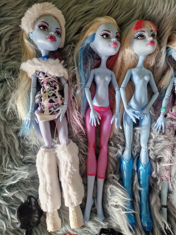 Andet, Monster high dukke