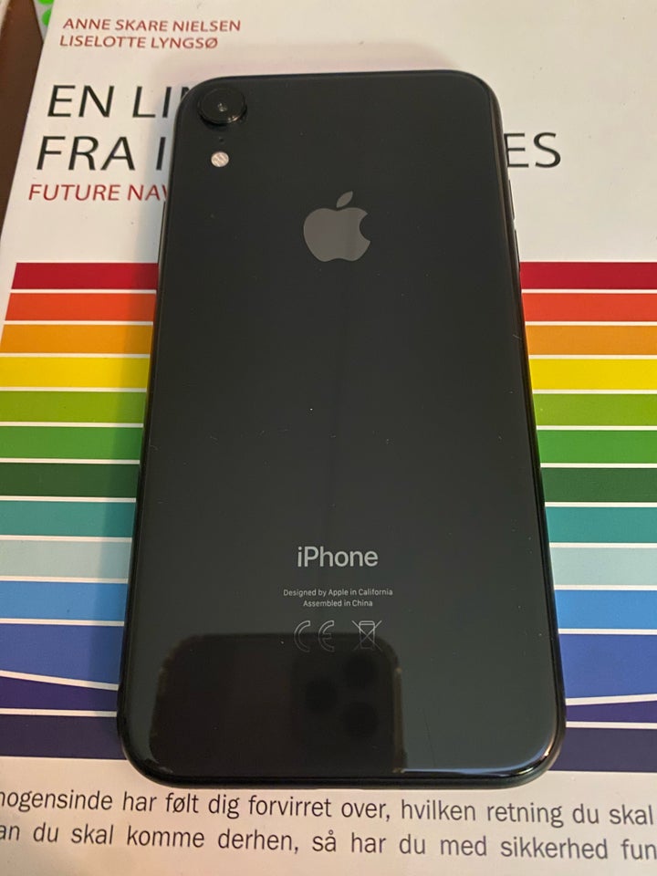 iPhone XR, 64 GB, sort