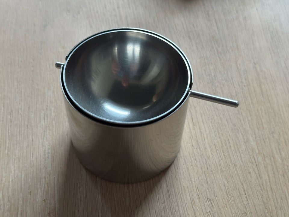 Askebæger, Stelton / Arne Jacobsen