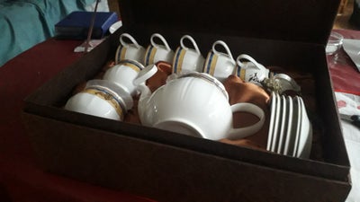 Porcelæn Kaffestel til 6 personer