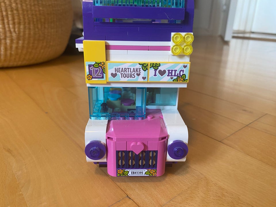 Lego Friends Camper