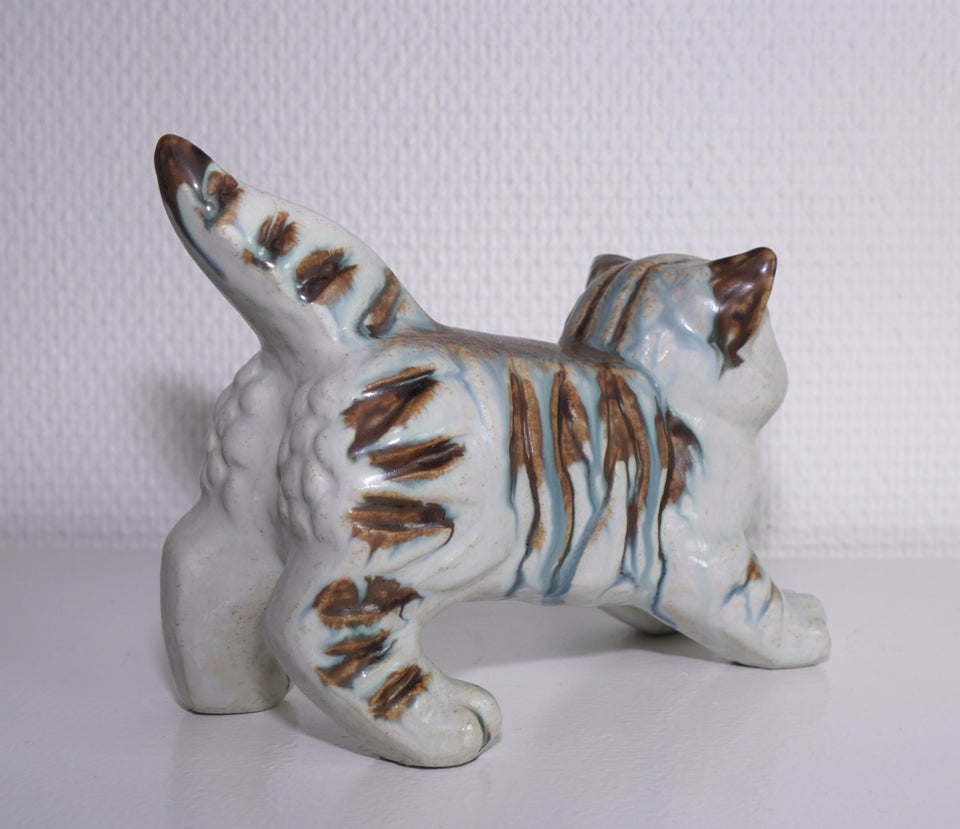 Keramik kat fra 1963 designet af