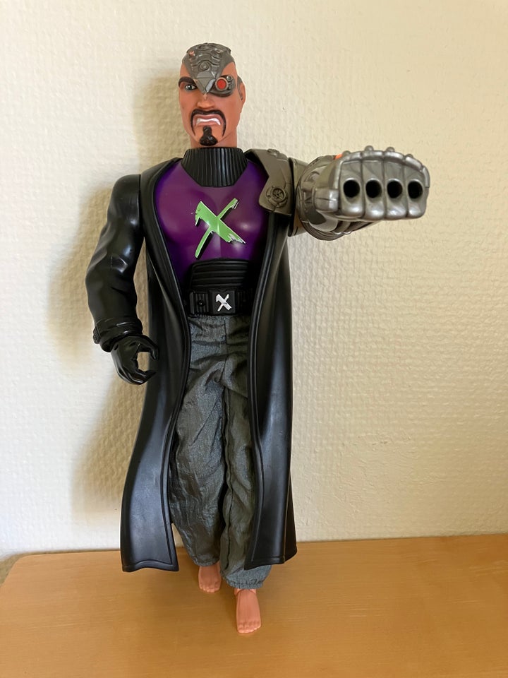 Evil DR X , Hasbro International