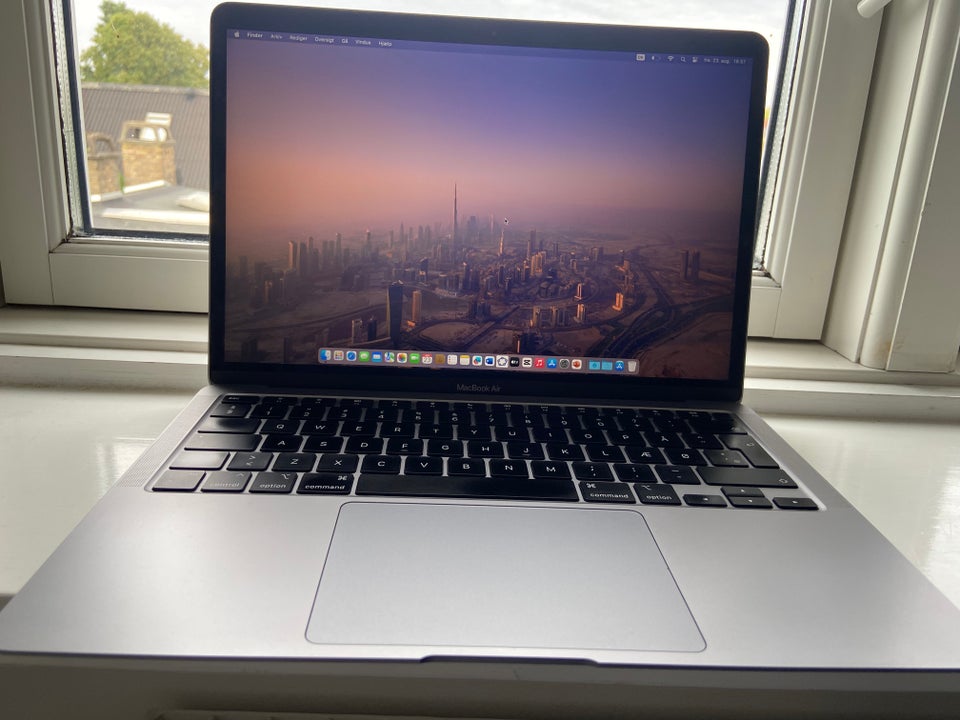 MacBook Air 8 GB ram 250 GB