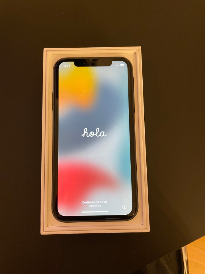 iPhone 11, 128 GB, sort