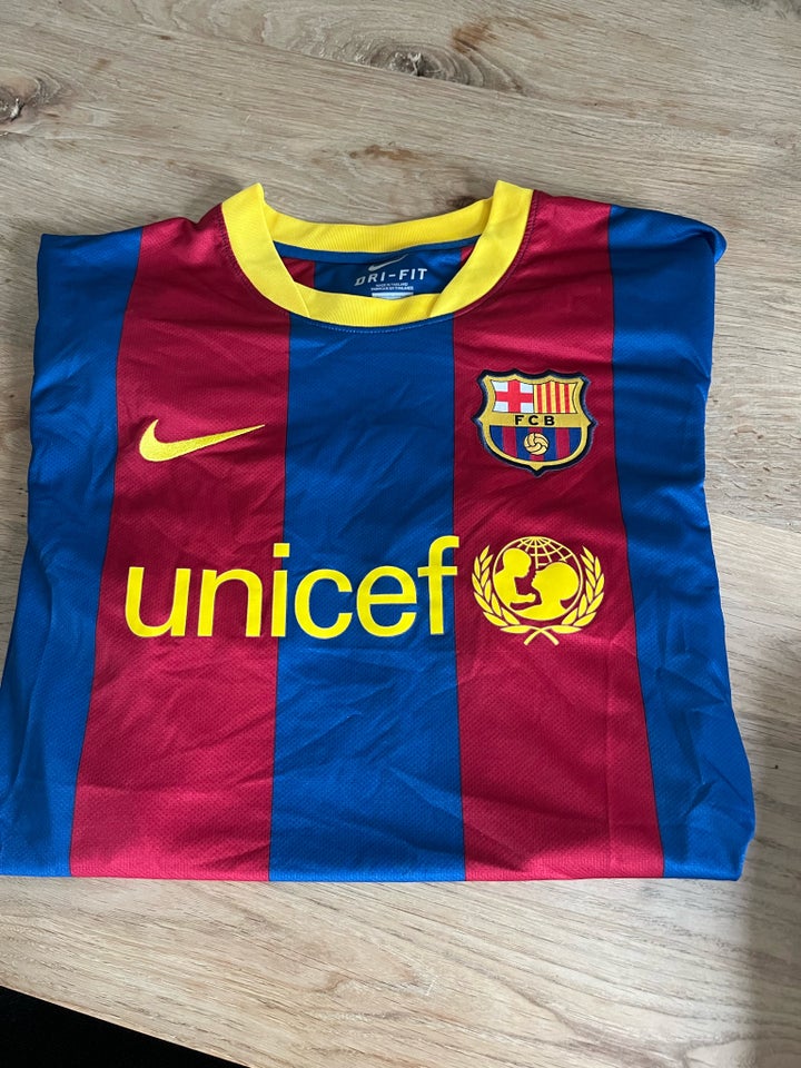 Fodboldtrøje, Barcelona unicef