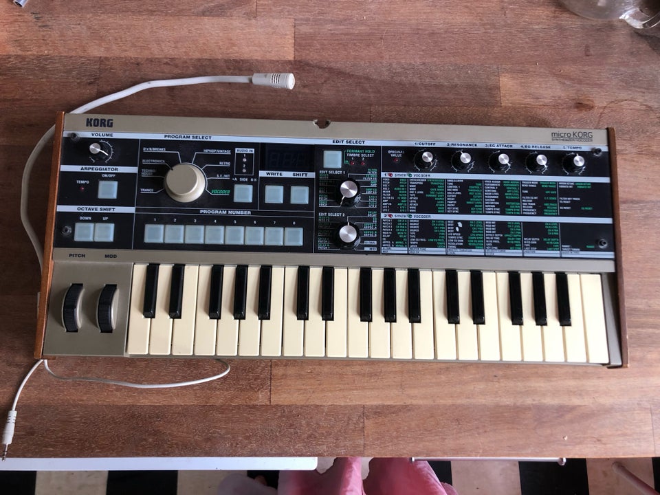 Synthesizer, Korg Microkorg