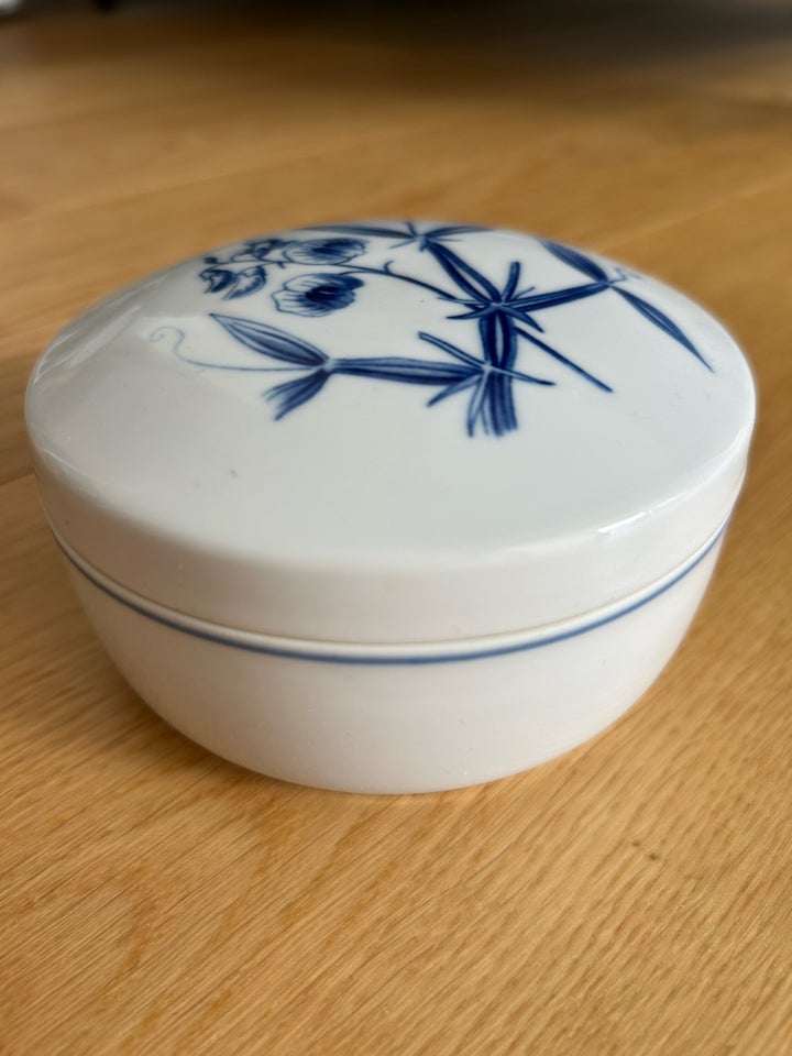 Porcelæn, Skål med låg, Bing og