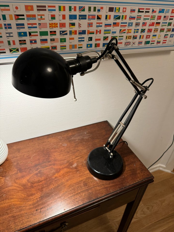 Skrivebordslampe