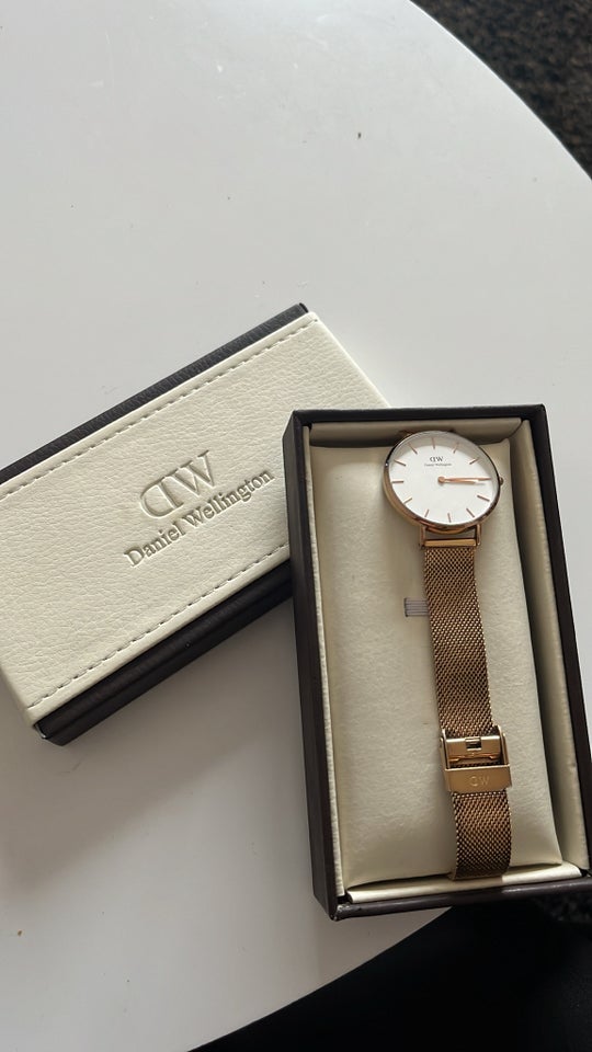 Dameur, Daniel Wellington