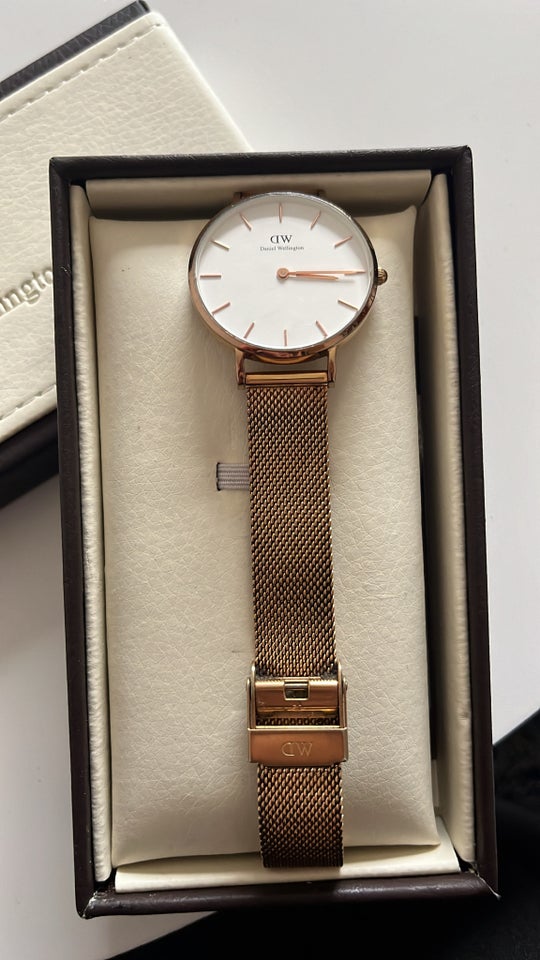 Dameur, Daniel Wellington