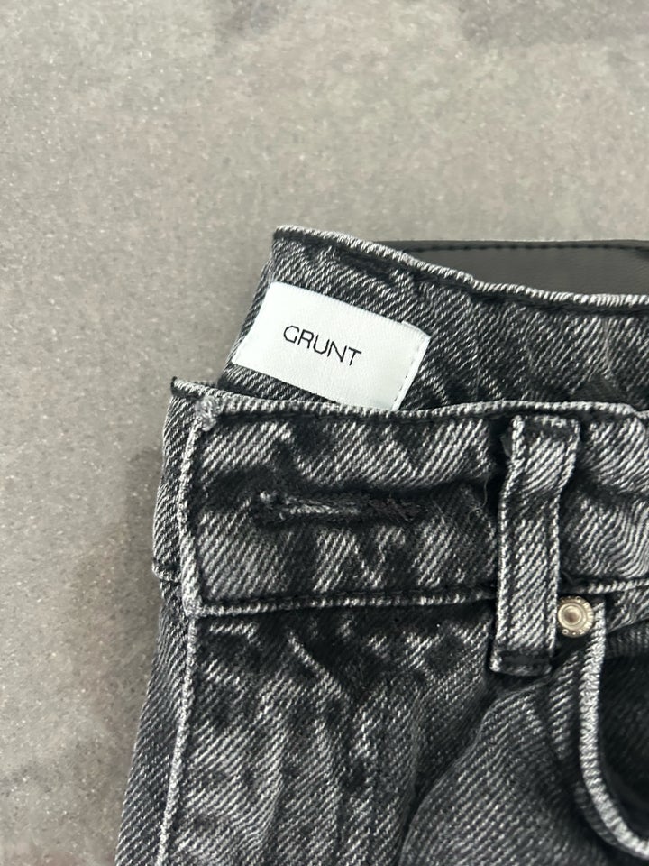 Jeans, Jeans, Grunt