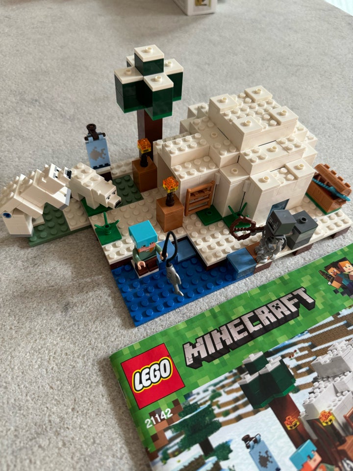 Lego Minecraft, 21142