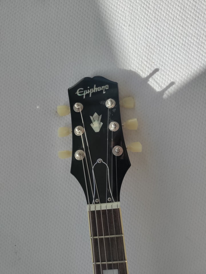 Elguitar, Epiphone ES-335