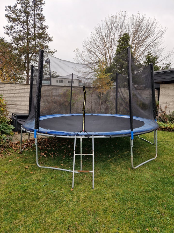 Trampolin, Trampolin Ø4m