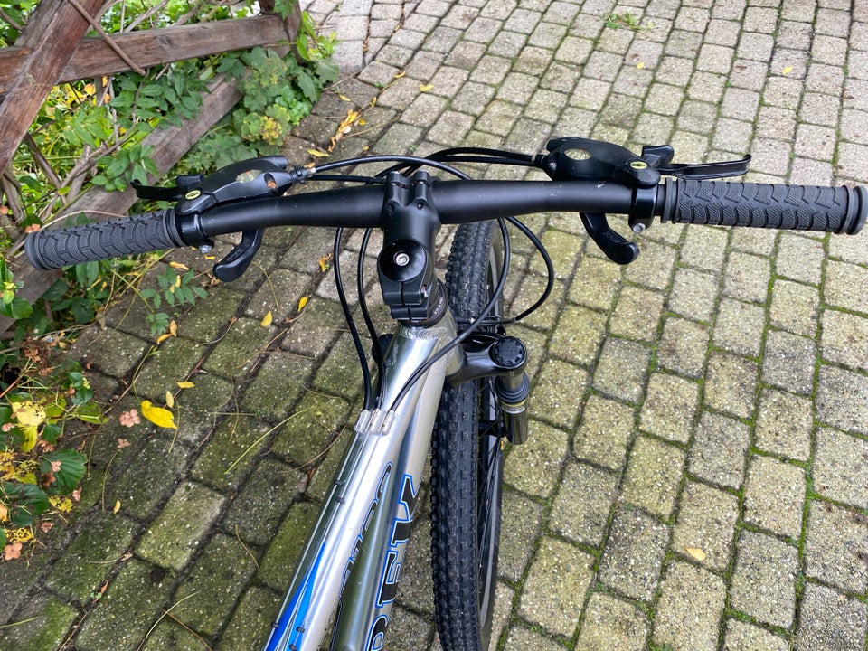 Trek ALPHA 4100, hardtail, 26” hjul