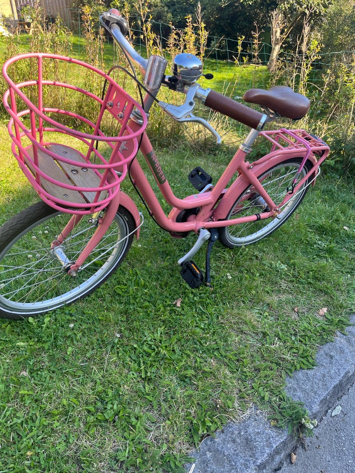 Pigecykel, classic cykel, Norden