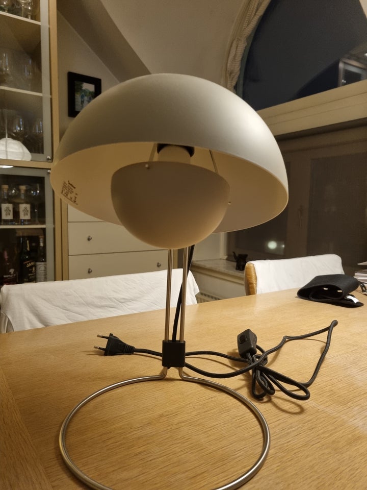 Lampe, Verner Panton VP4