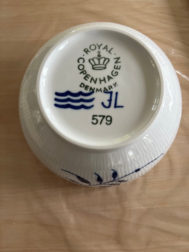 Porcelæn, Skål, Royal copenhagen