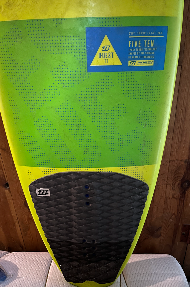 Board North Quest TT str 5'10 25L