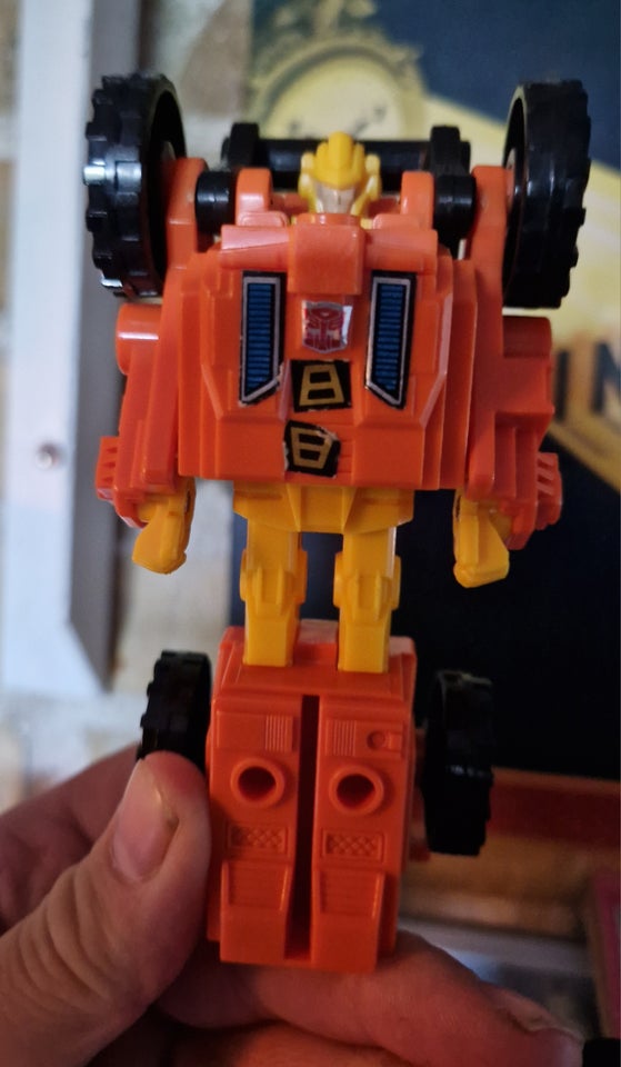 Transformers G1 Scoop Takara