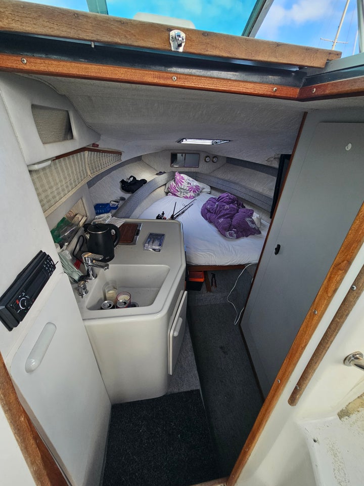 SeaRay 220da TIL SALG