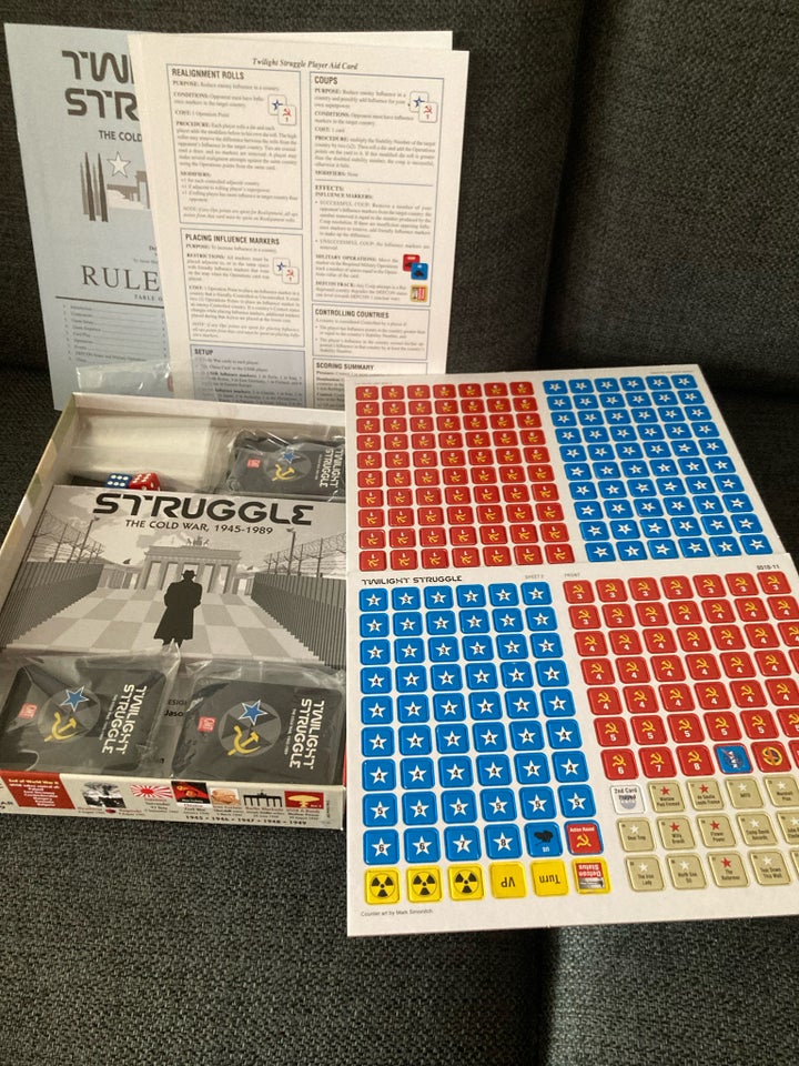 Twilight struggle, The cold war