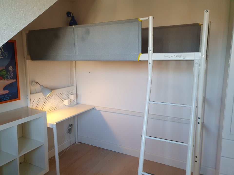 Højseng, IKEA Vitval, b: 90 l: 200