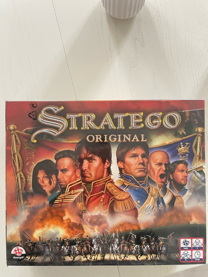 Stratego, Stratego, brætspil