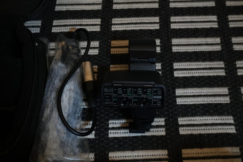 XLR konnektor, Sony, XLR-K2M