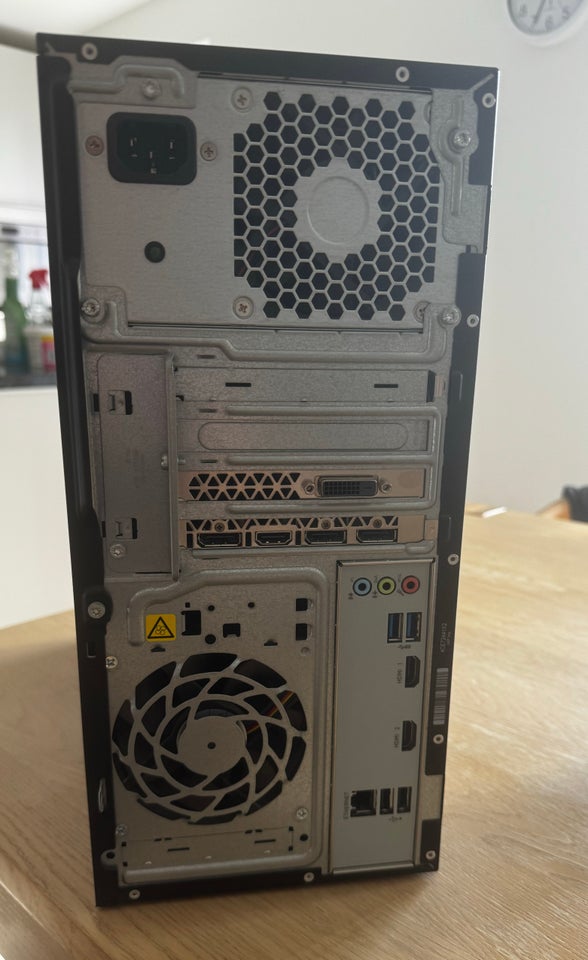 HP, i7-7700 Ghz, 16 GB ram