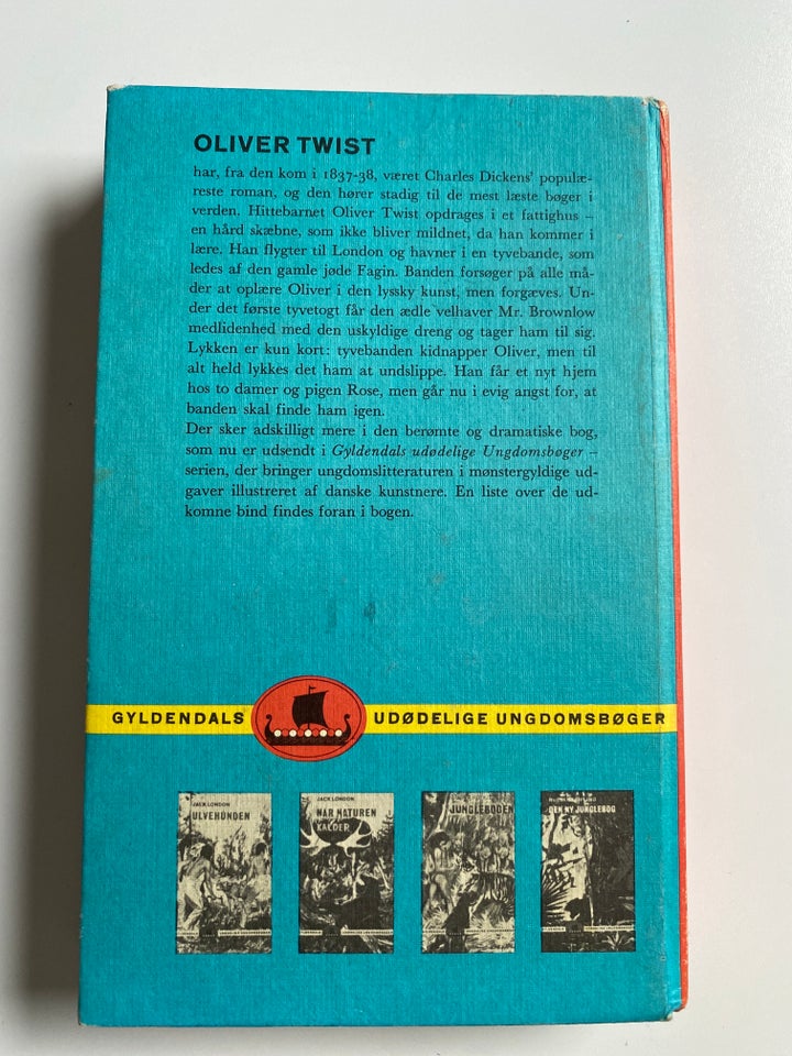 Oliver Twist, Charles Dickens