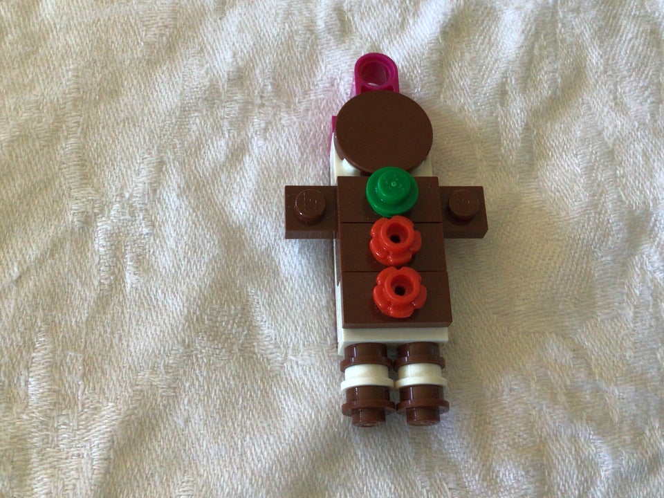 Lego Friends Gingerbread Man Tree