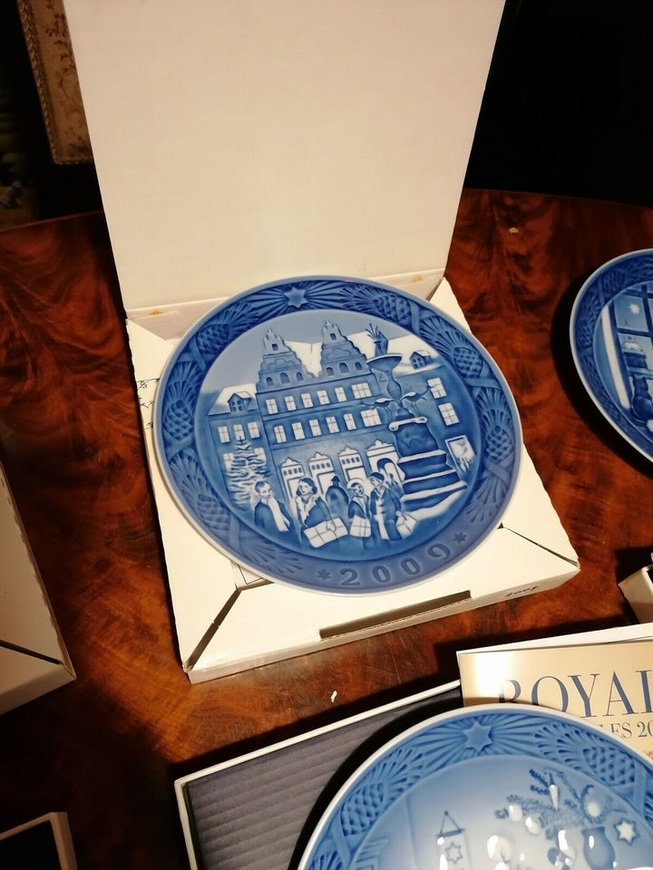 Royal Copenhagen juleplatter