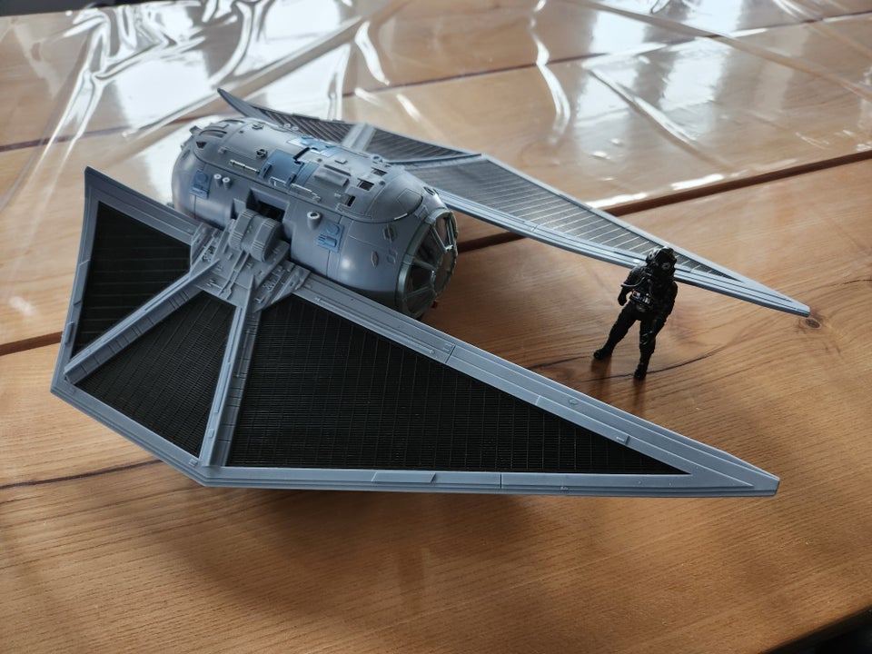 Star wars tie striker