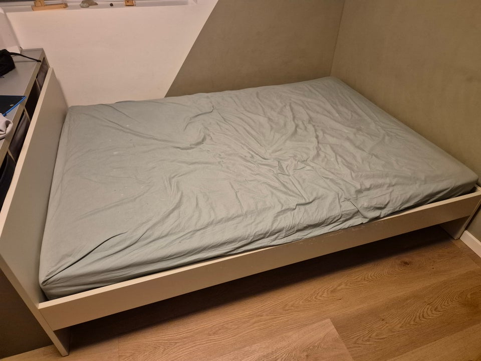 Sengeramme, Ikea, b: 140 l: 200