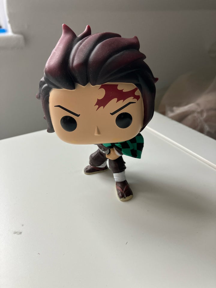 Dukker, Funko pop anime figur