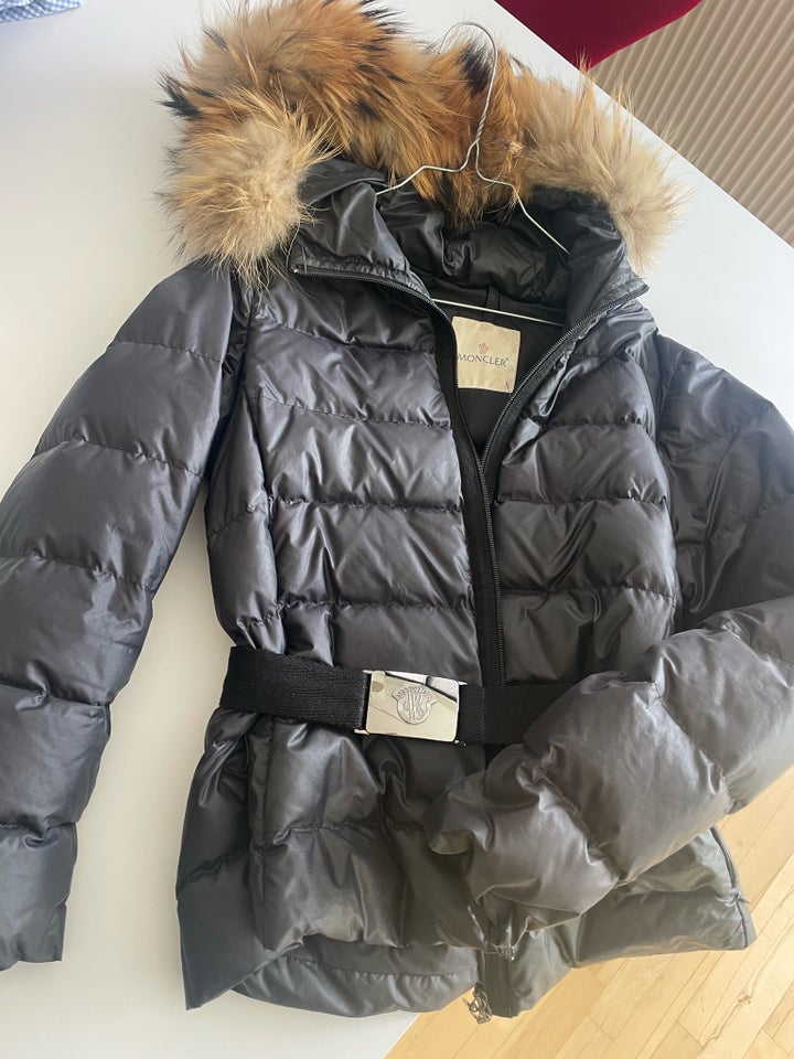 Dynejakke str 36 Moncler