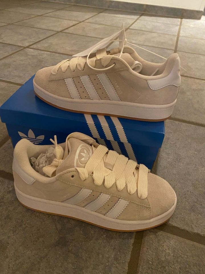 Sneakers, str. 38, Adidas