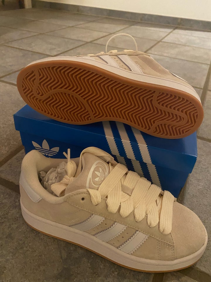 Sneakers, str. 38, Adidas