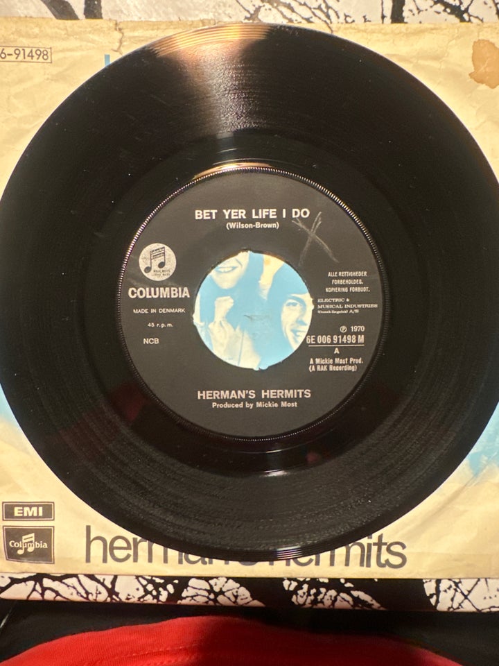 Single, Herman hermits