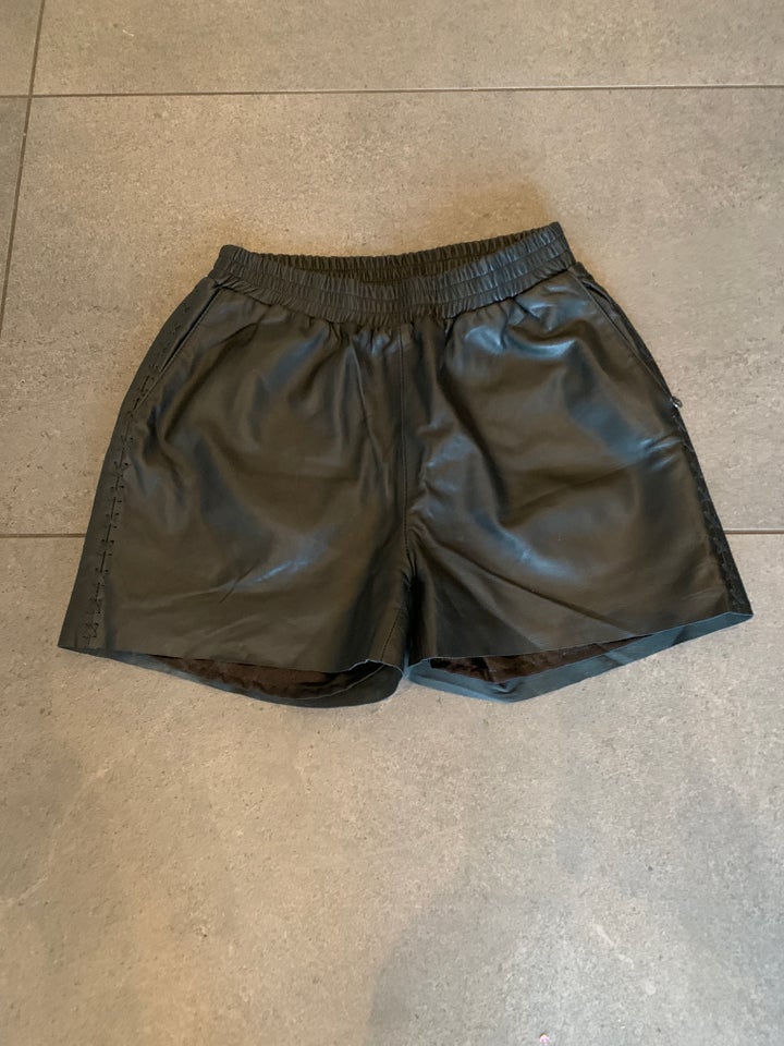 Shorts, Plus fine, str. 36