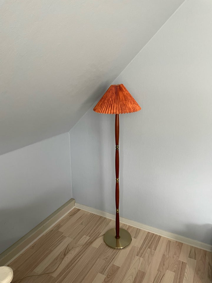 Standerlampe